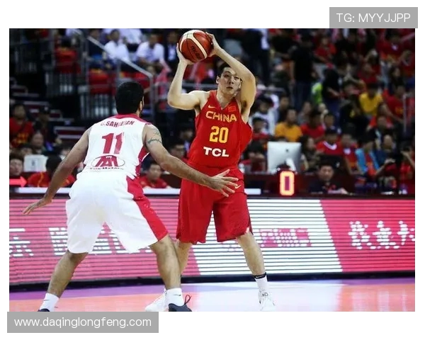 中篮蓝队迎战新西兰队全力争胜展现团队实力与竞技精神